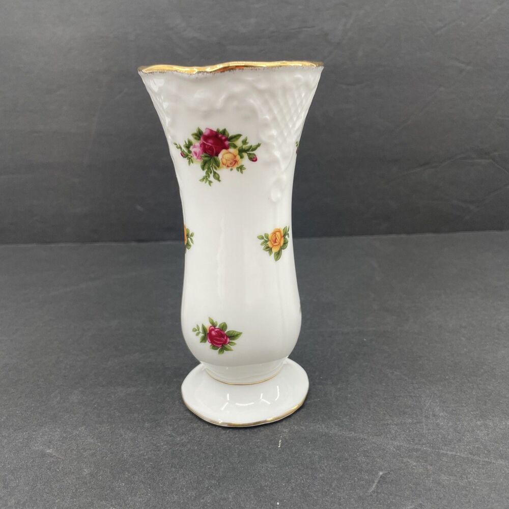 Royal Albert Old Country Roses Posy Vase 5-1/2” Floral Victorian England Vintage - Picture 2 of 13